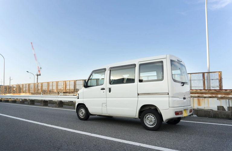 高卒から転職まで幅広く歓迎いたします | 川崎市で軽貨物の求人なら高収入を目指せる株式会社NOA